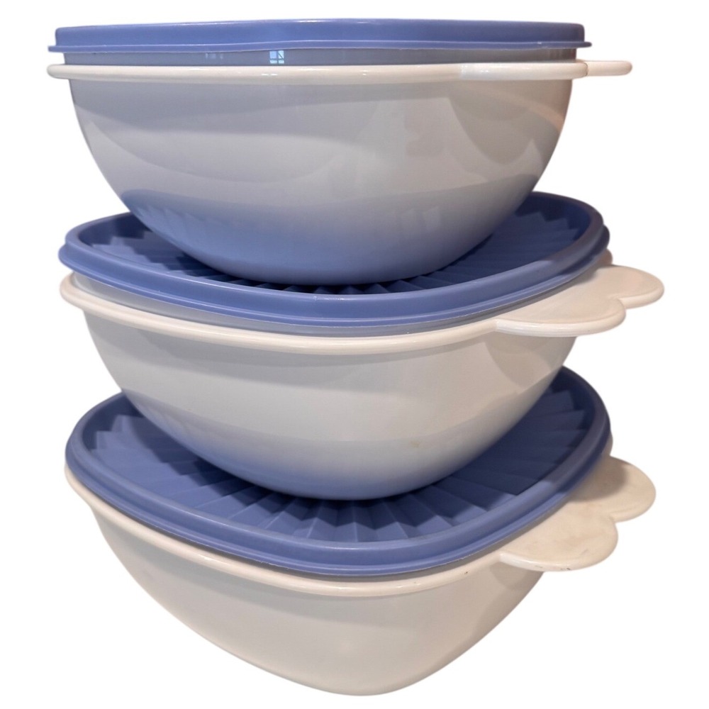 VTG Tupperware Servalier Mixing Graduated Bowl SET of 3 White Bowls & Blue Lid